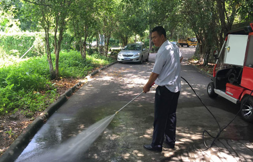 东南大学高压清洗车